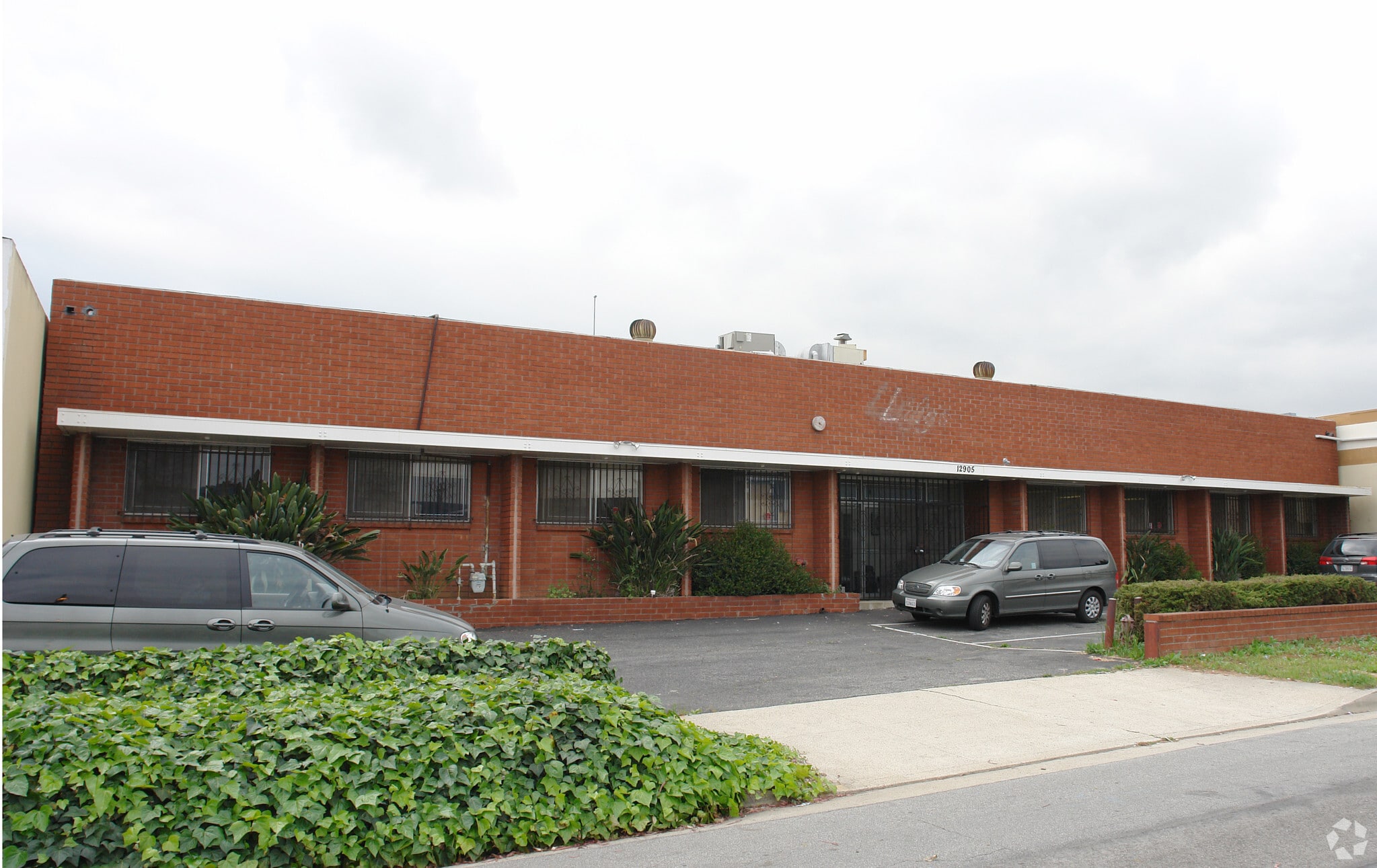 12905 S Spring St, Los Angeles, CA for Rent