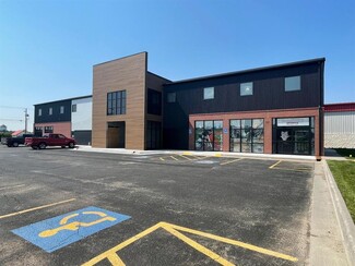 Kearney, NE Office/Retail - 221 W 44th St