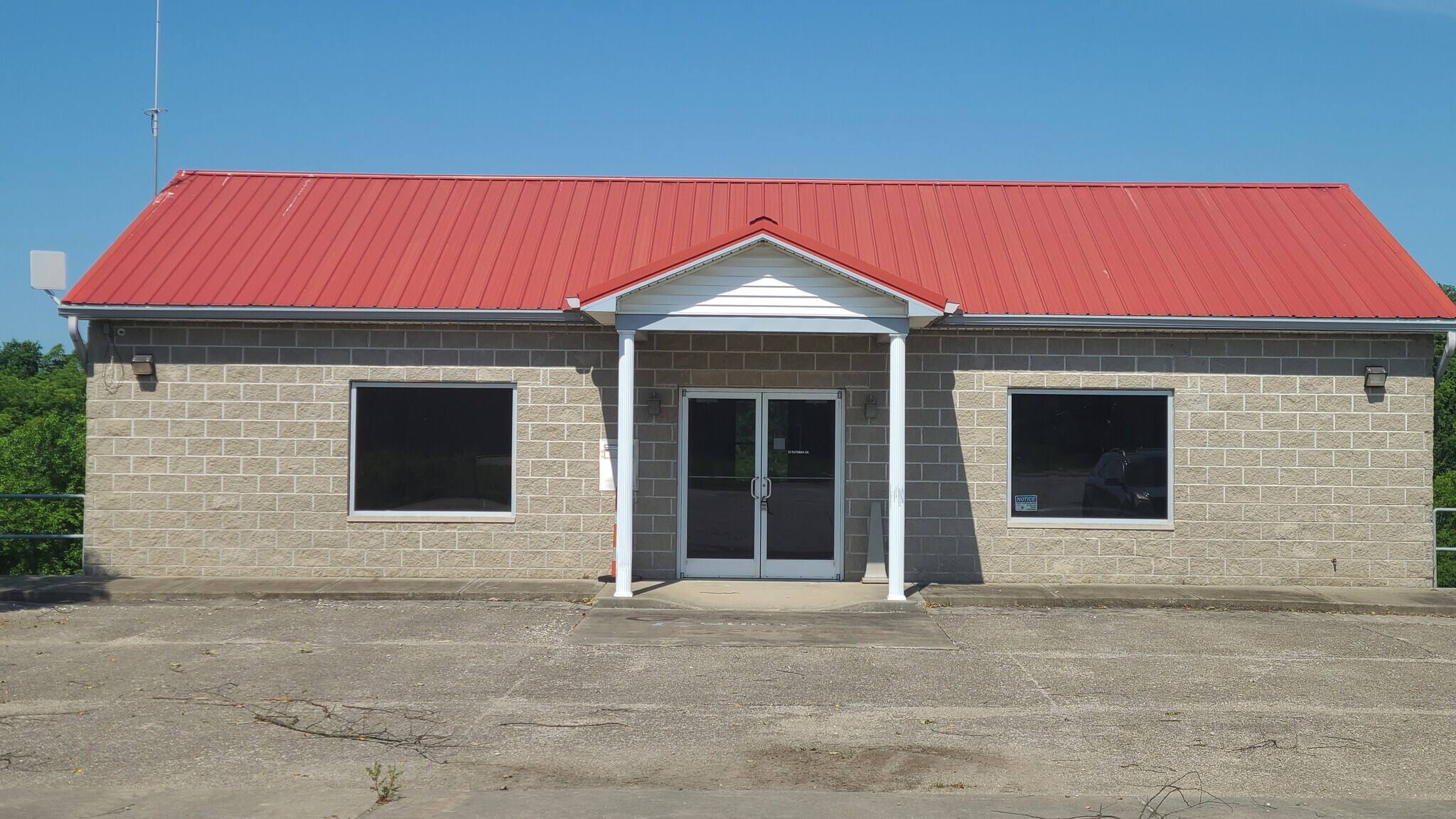 25 Ruthman Dr, Dry Ridge, KY for Rent