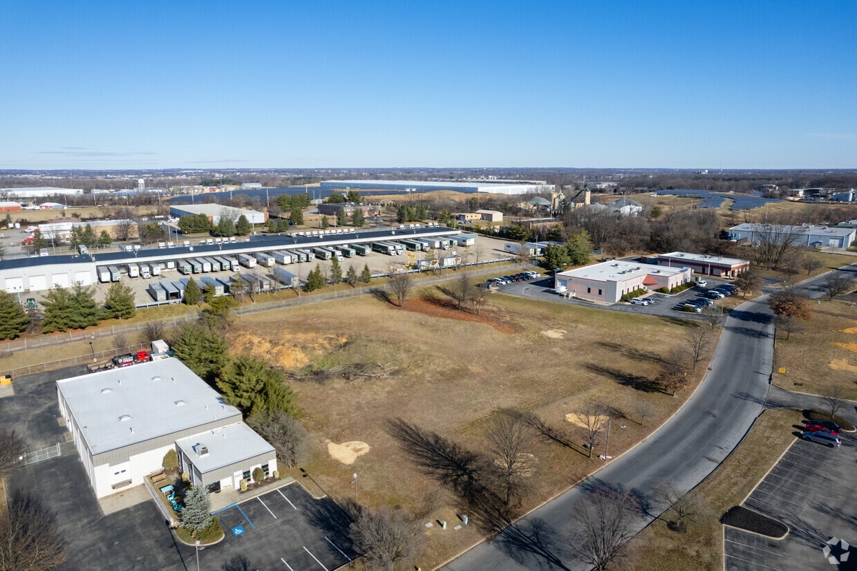 2203-2205 Wallace Blvd, Cinnaminson, NJ for Rent