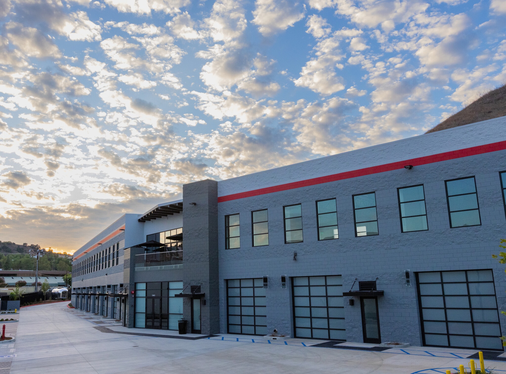 23823 Ventura Blvd, Calabasas, CA for Sale