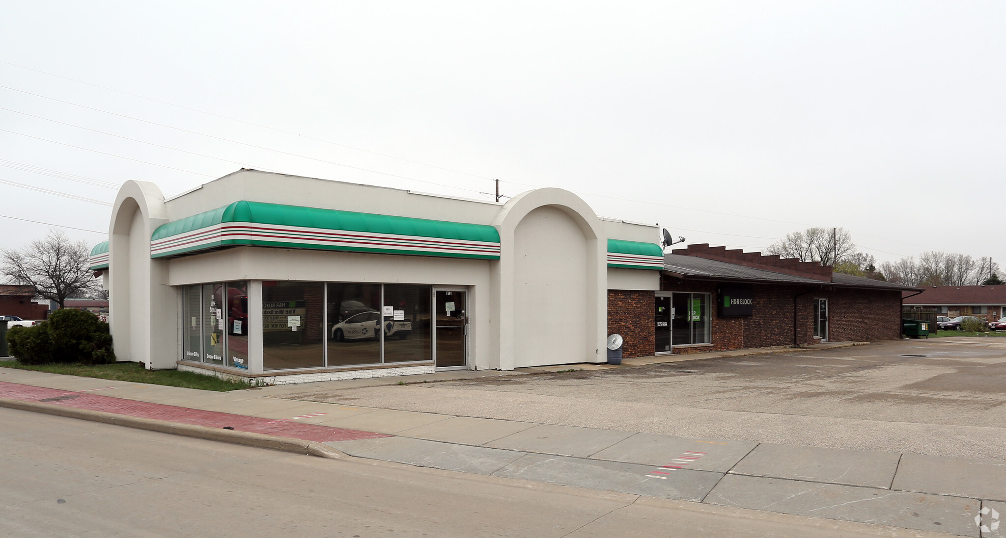 815 W Main St, Sun Prairie, WI for Rent