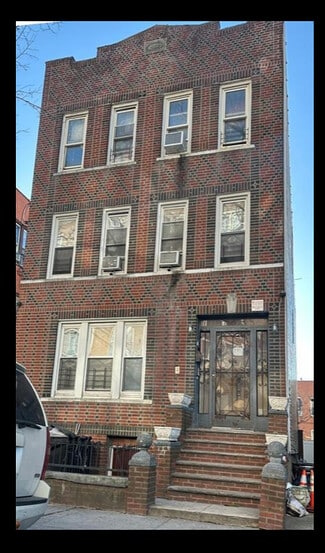 90 E 52nd St  