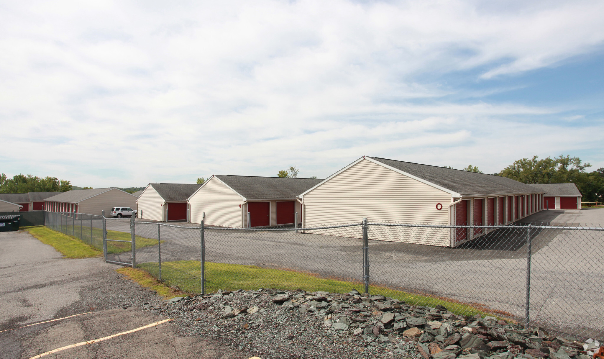 1406A Route 9, Halfmoon, NY for Rent