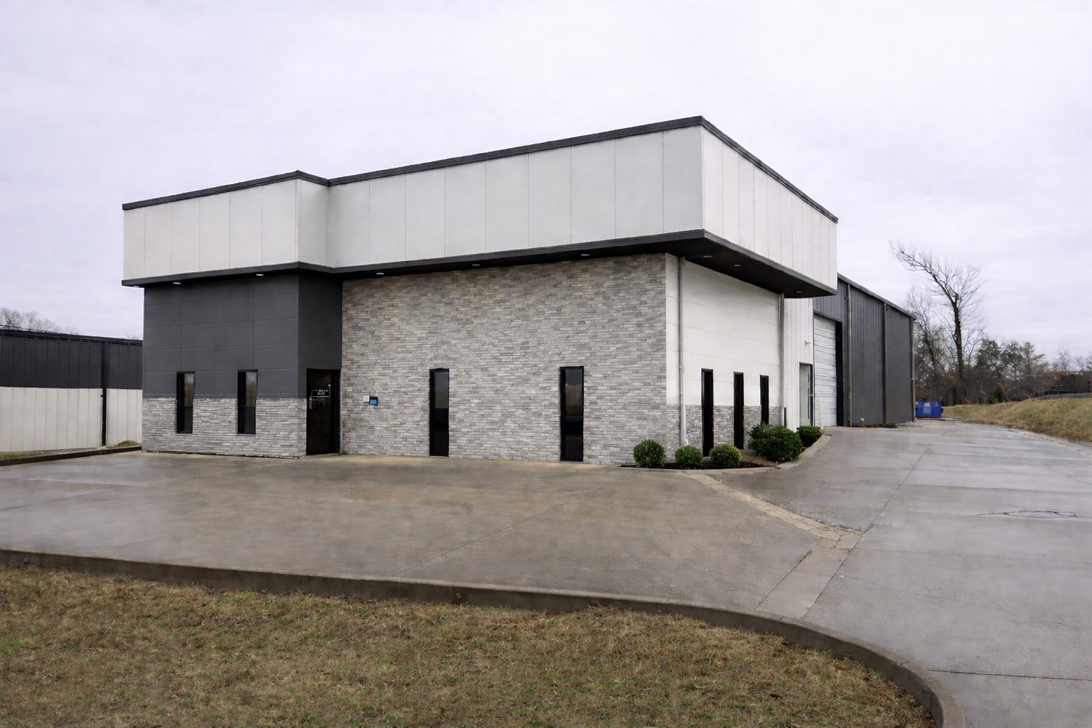121 Commerce St, Hendersonville, TN for Rent