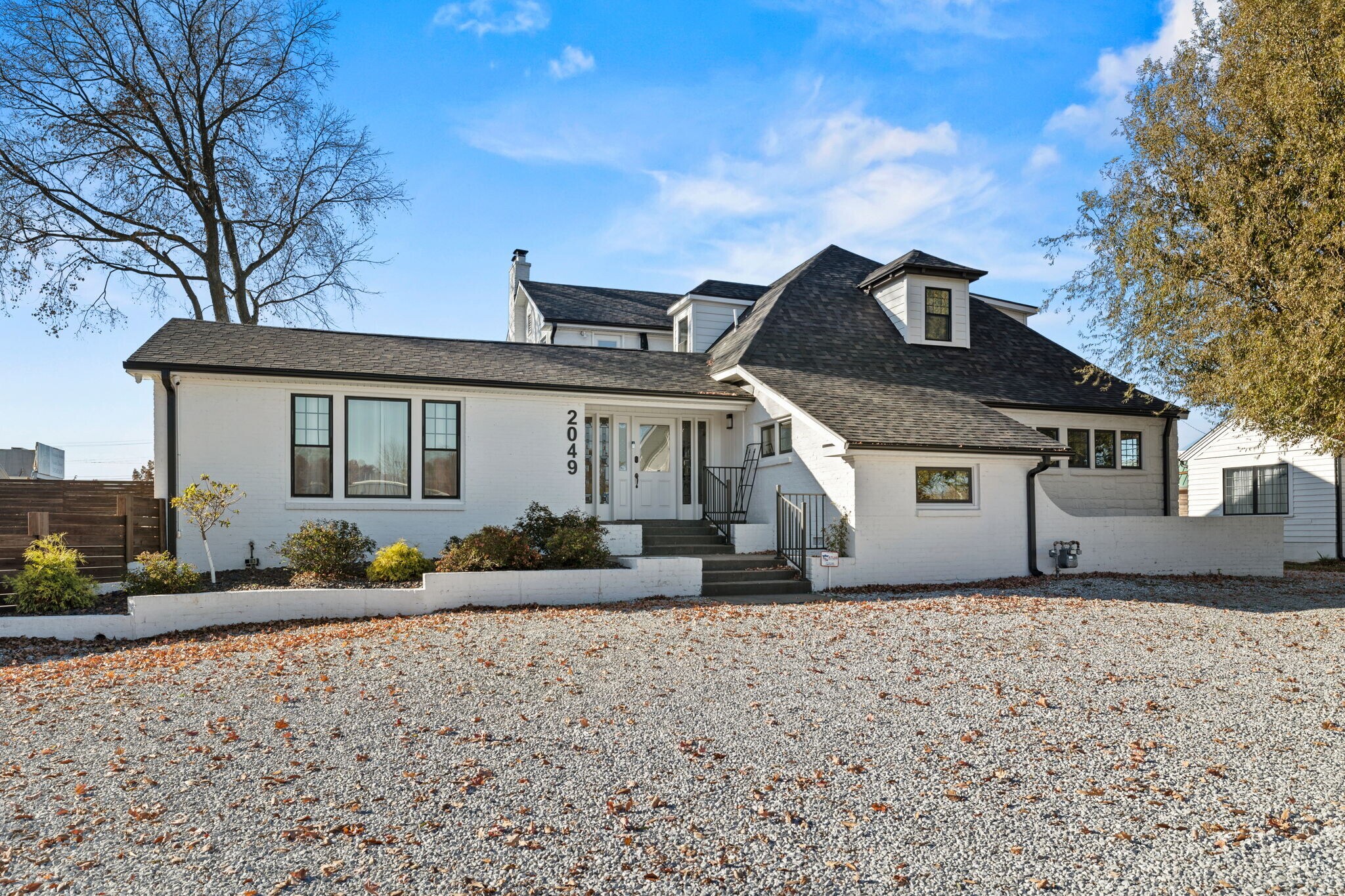 2049 S Brentwood Blvd, Springfield, MO for Sale