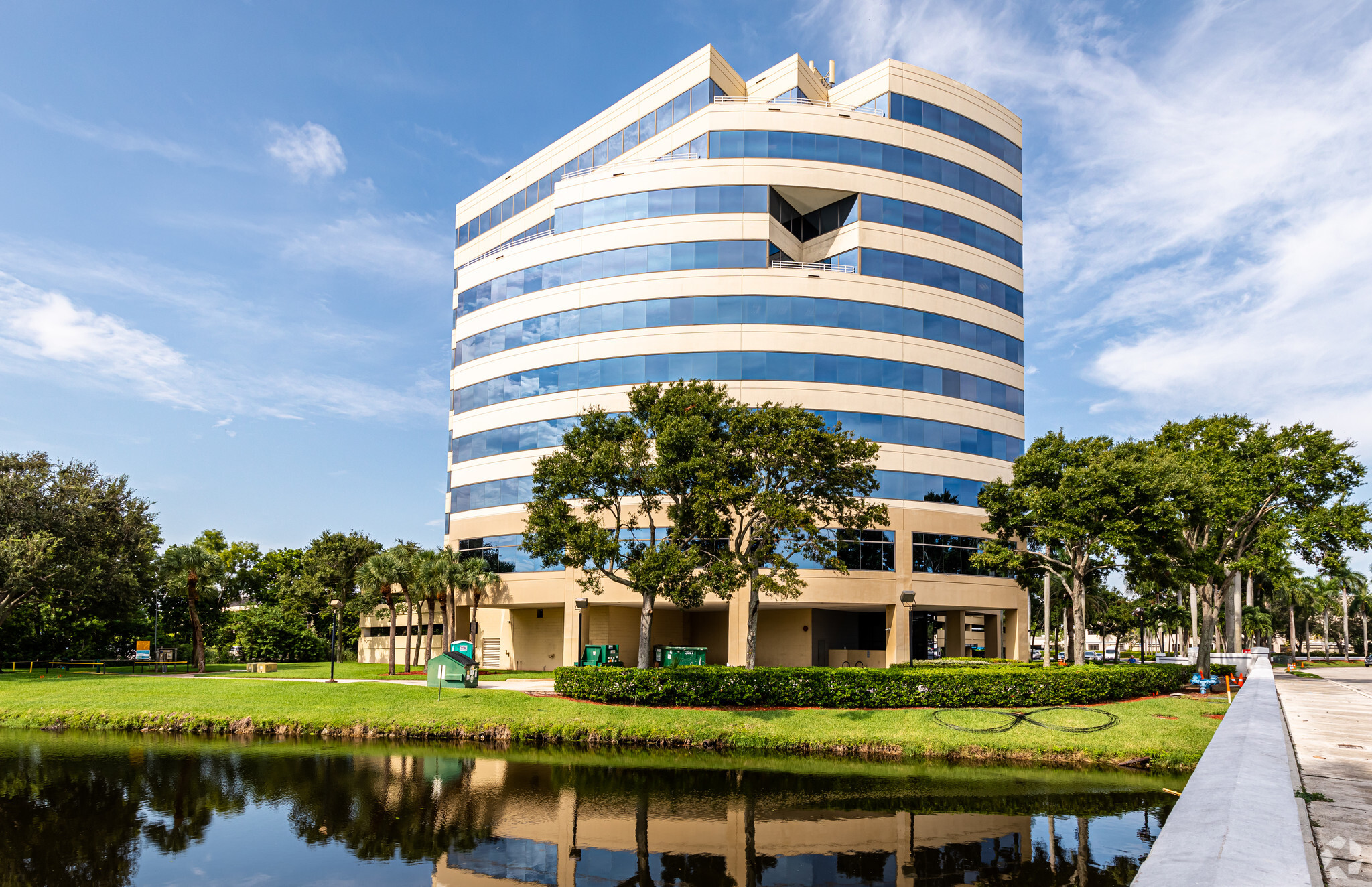 1400 Centrepark Blvd, West Palm Beach, FL for Rent