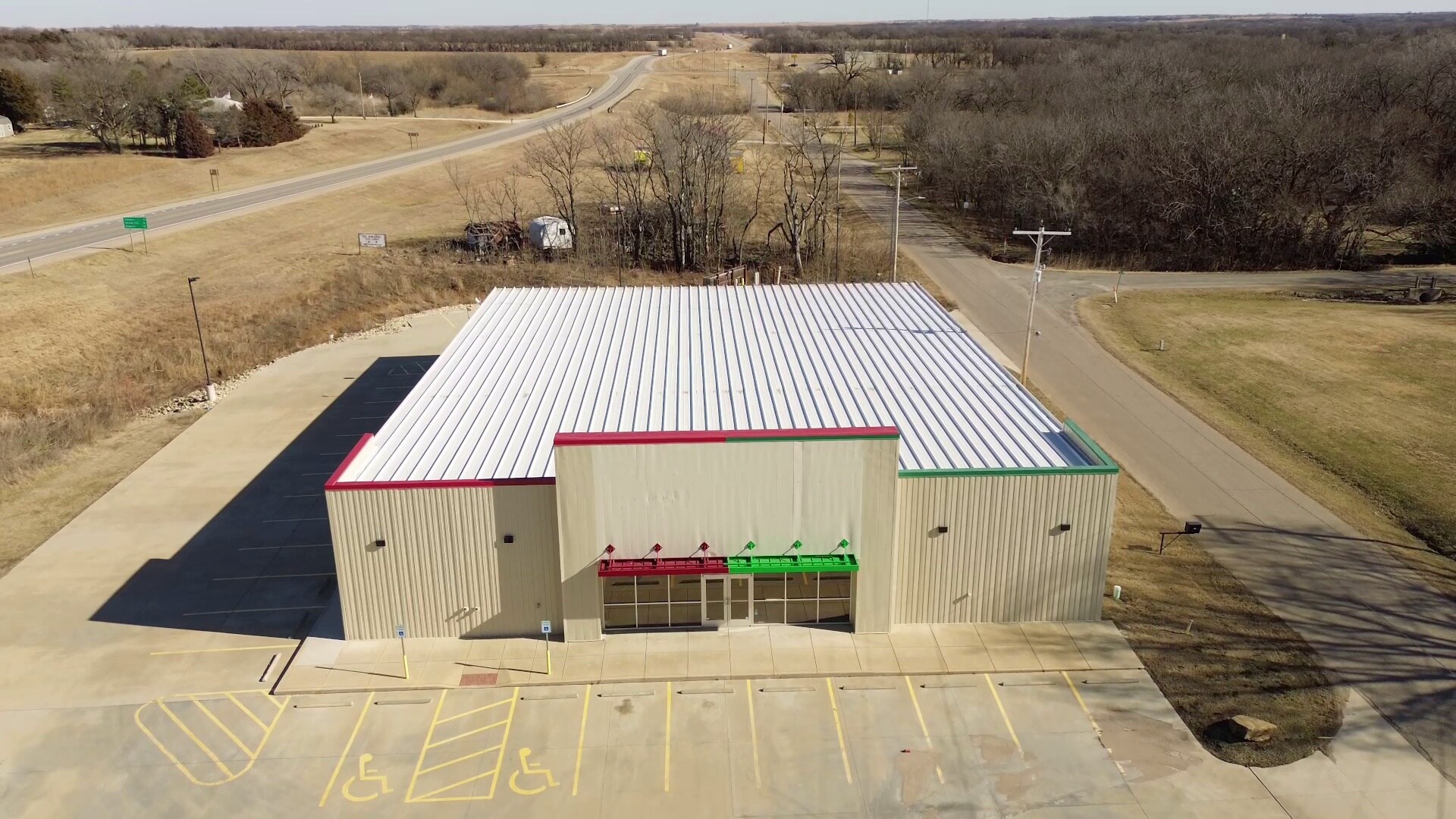 309 E 9th St, Peabody, KS for Rent