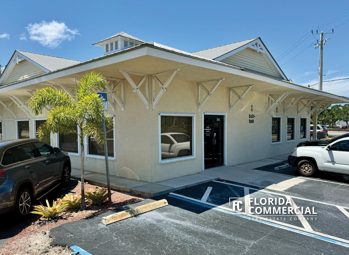 510-526 SE Dixie Hwy, Stuart, FL for Rent