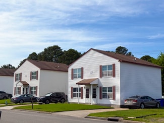 Norfolk, VA Apartments - 3000 Cape Henry Ave
