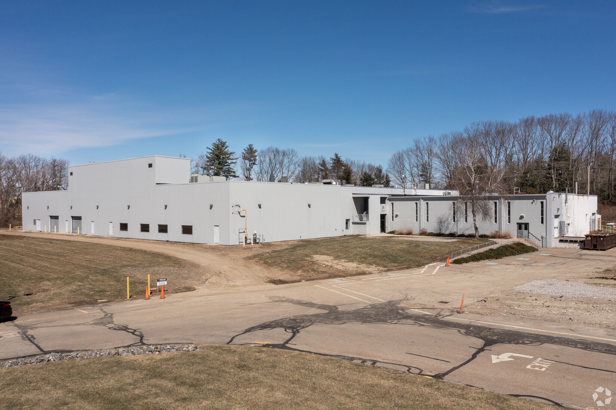 131 Portsmouth Ave Exeter, NH 03833 Industrial Property for Lease on