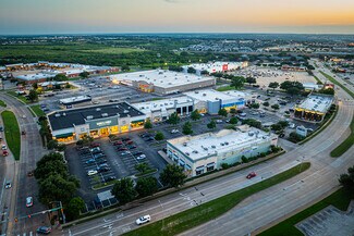 Fort Worth, TX Retail - 5000 S Hulen St