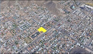 10610-10612 N 15th Ln  