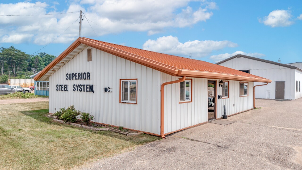 1333 Jackson St, Iron Mountain, MI for Sale