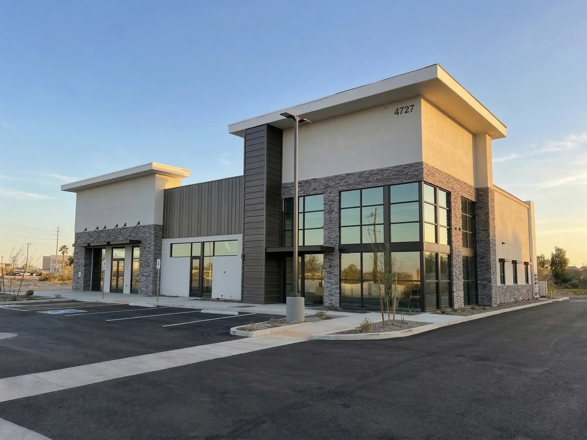 4727 E Pecos Rd, Gilbert, AZ for Rent