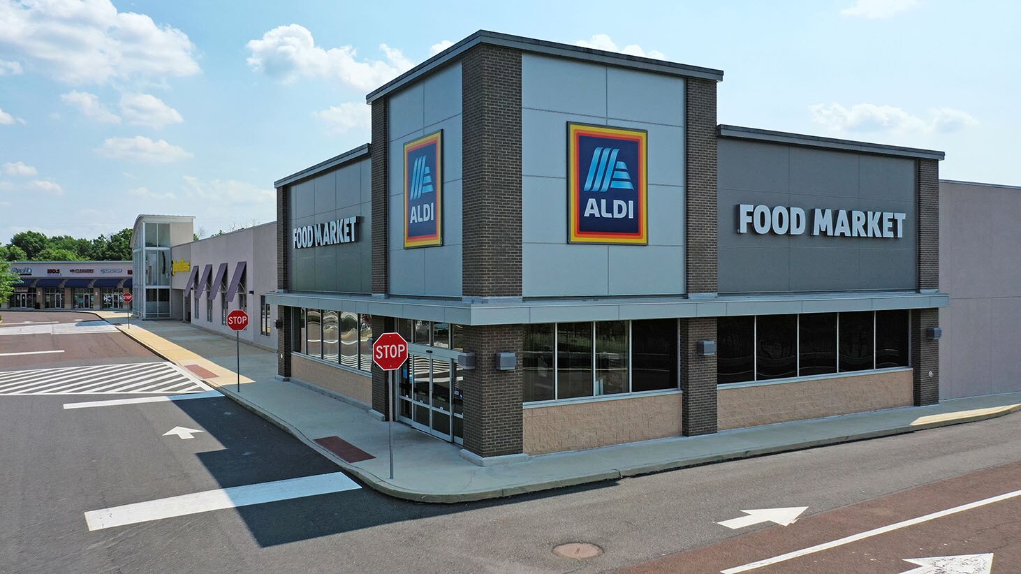 3 W Ridge Pike Limerick, PA 19468 Shopping Center Property for Lease