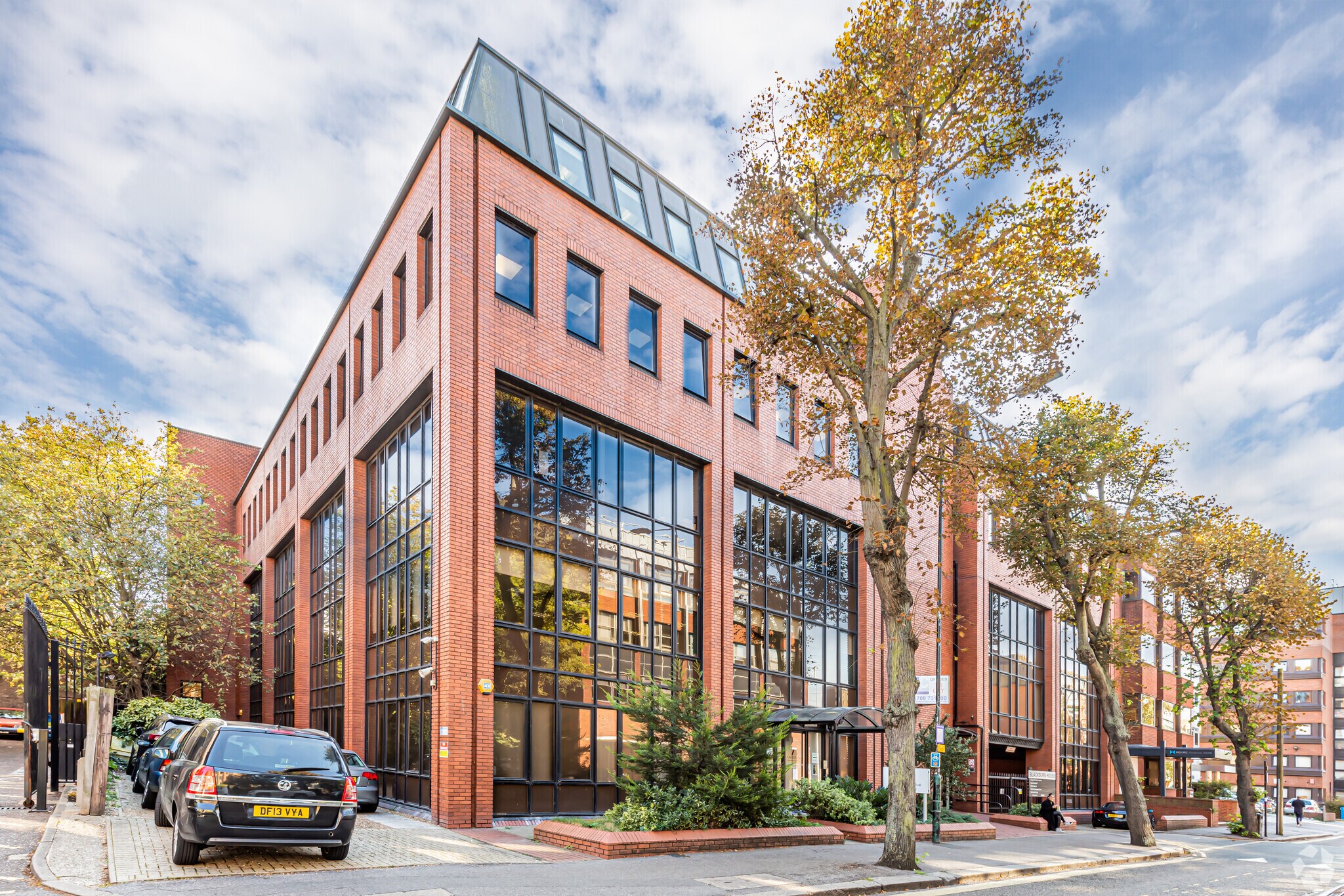22-26 Eastern Rd, Romford, LND for Rent