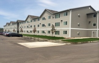 North Sioux City, SD Apartments - 1300-1302 Quiniela Dr