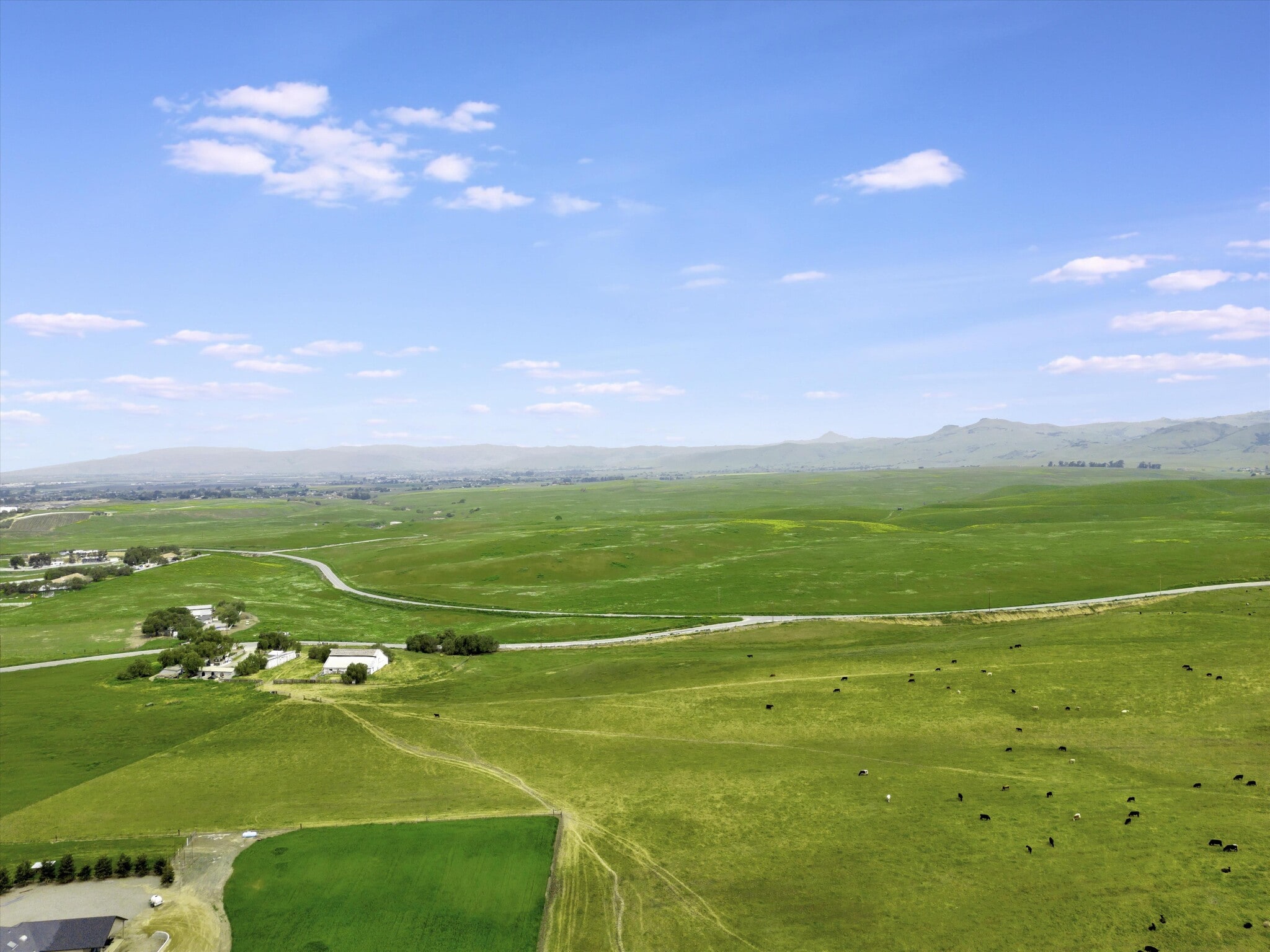 2000 John Smith Rd, Hollister, CA for Sale