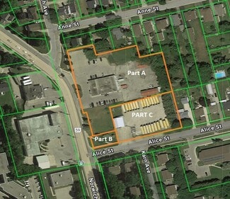 Woodstock, ON Commercial - 223 Norwich Av