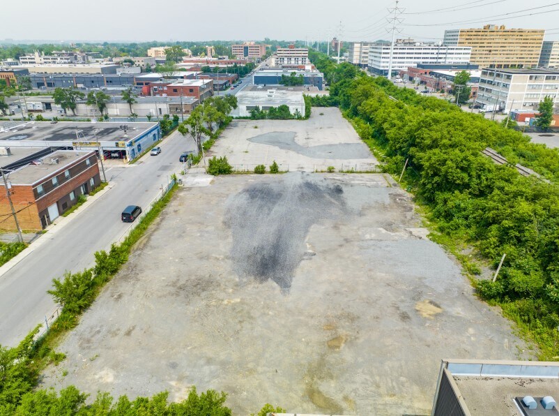 Rue De Port-Royal O, Montréal, QC for Sale