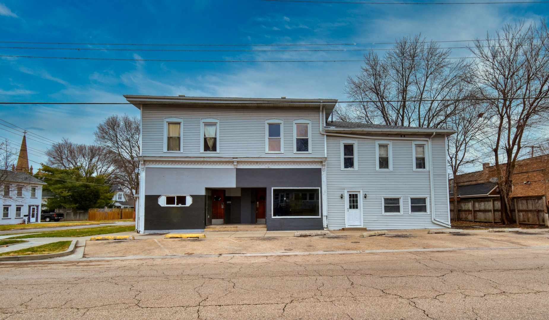 630 W Madison St Ottawa, IL 61350 MultiFamily Property for Sale on