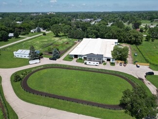 Neenah, WI Sports and Entertainment - 136 Ferdinand St