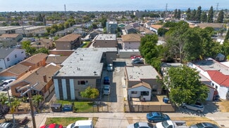 Los Angeles, CA Apartments - 820 W 95th St