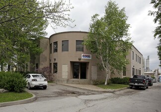 Toronto, ON Office - 14 Haas Rd Toronto, ON Office - 14 Haas Rd