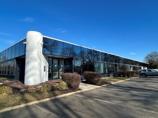 Melville, NY Office/Medical - 1660 Walt Whitman Rd