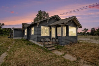 Benton Harbor, MI Retail - 952 Pipestone St