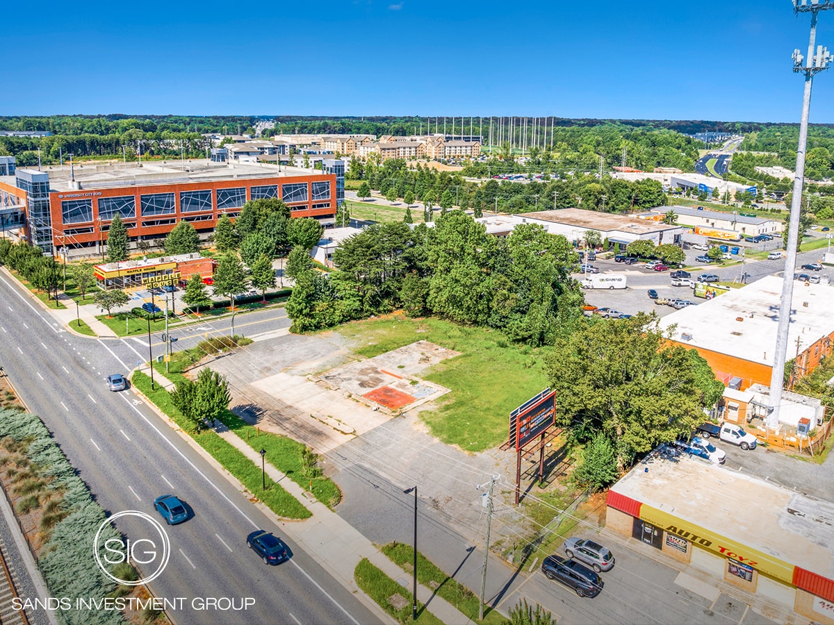 7305 Tryon st, Charlotte, NC for Sale