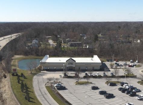 6702 Pointe Inverness Way, Fort Wayne, IN for Sale