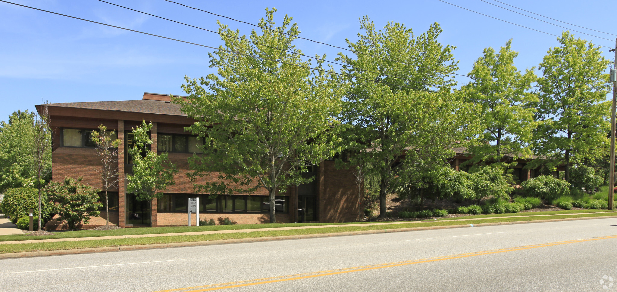 21625 Chagrin Blvd, Beachwood, OH for Rent