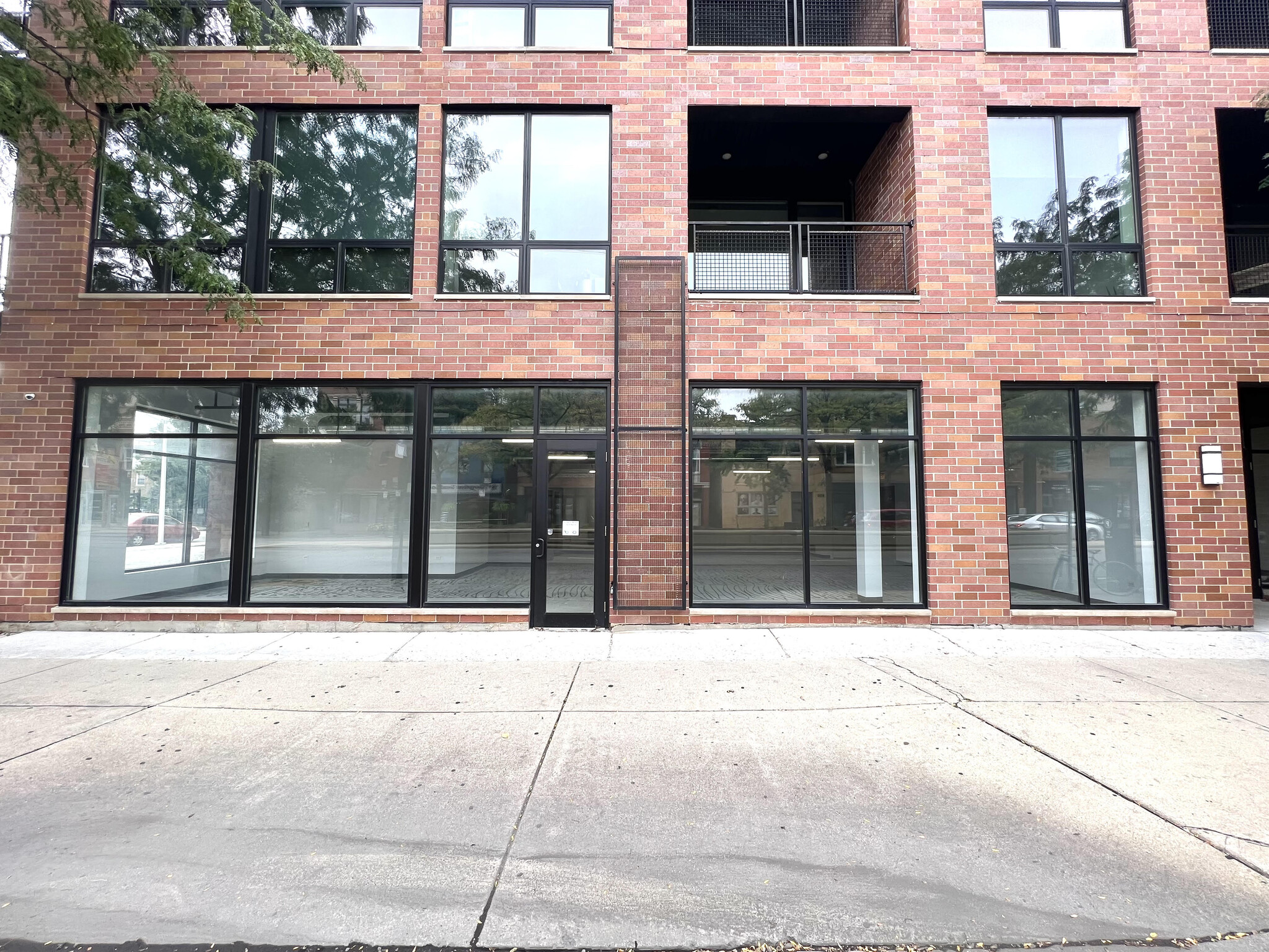 1011-1023 N Ashland Ave, Chicago, IL for Rent