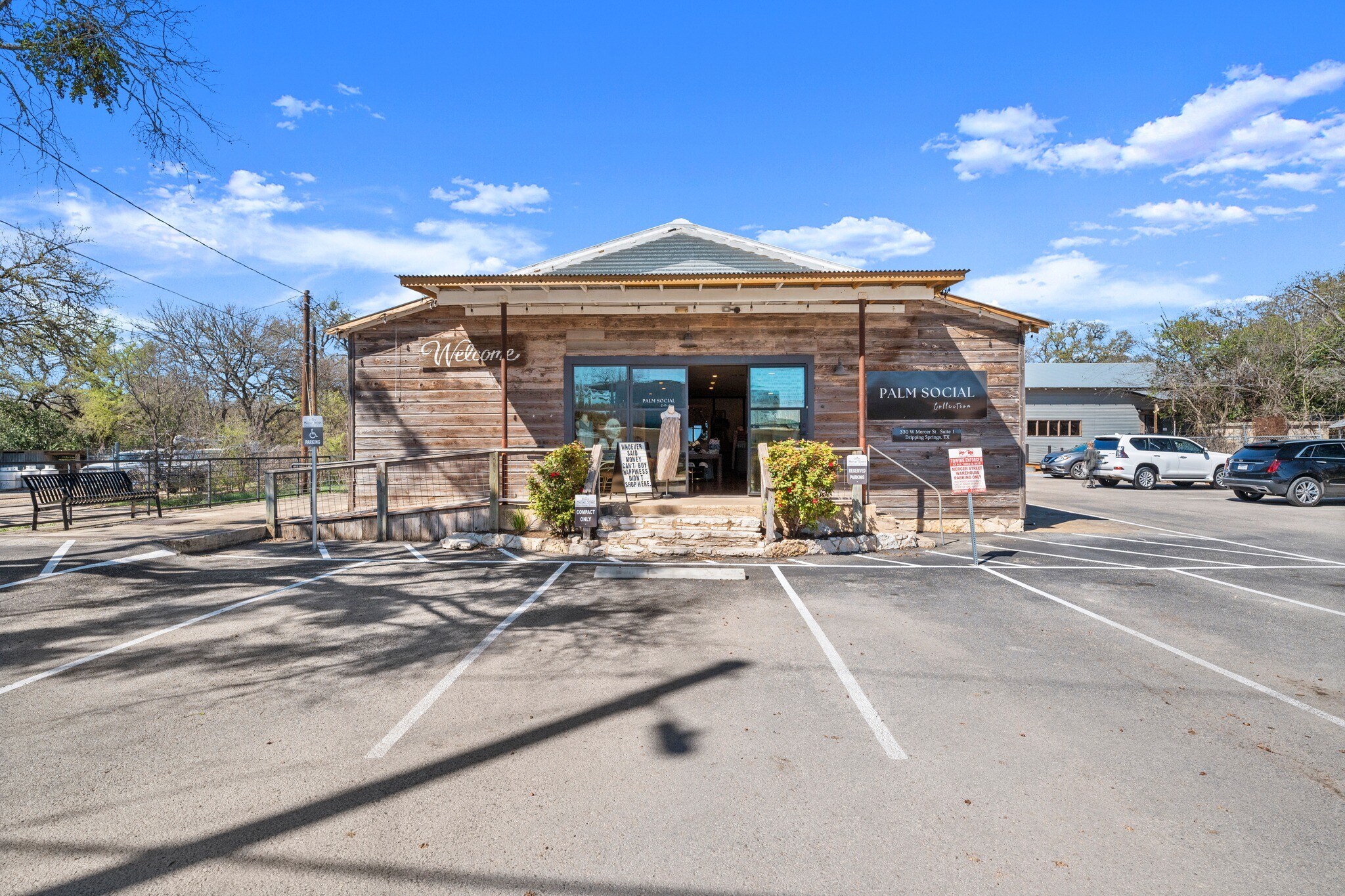 330 W Mercer St, Dripping Springs, TX for Rent