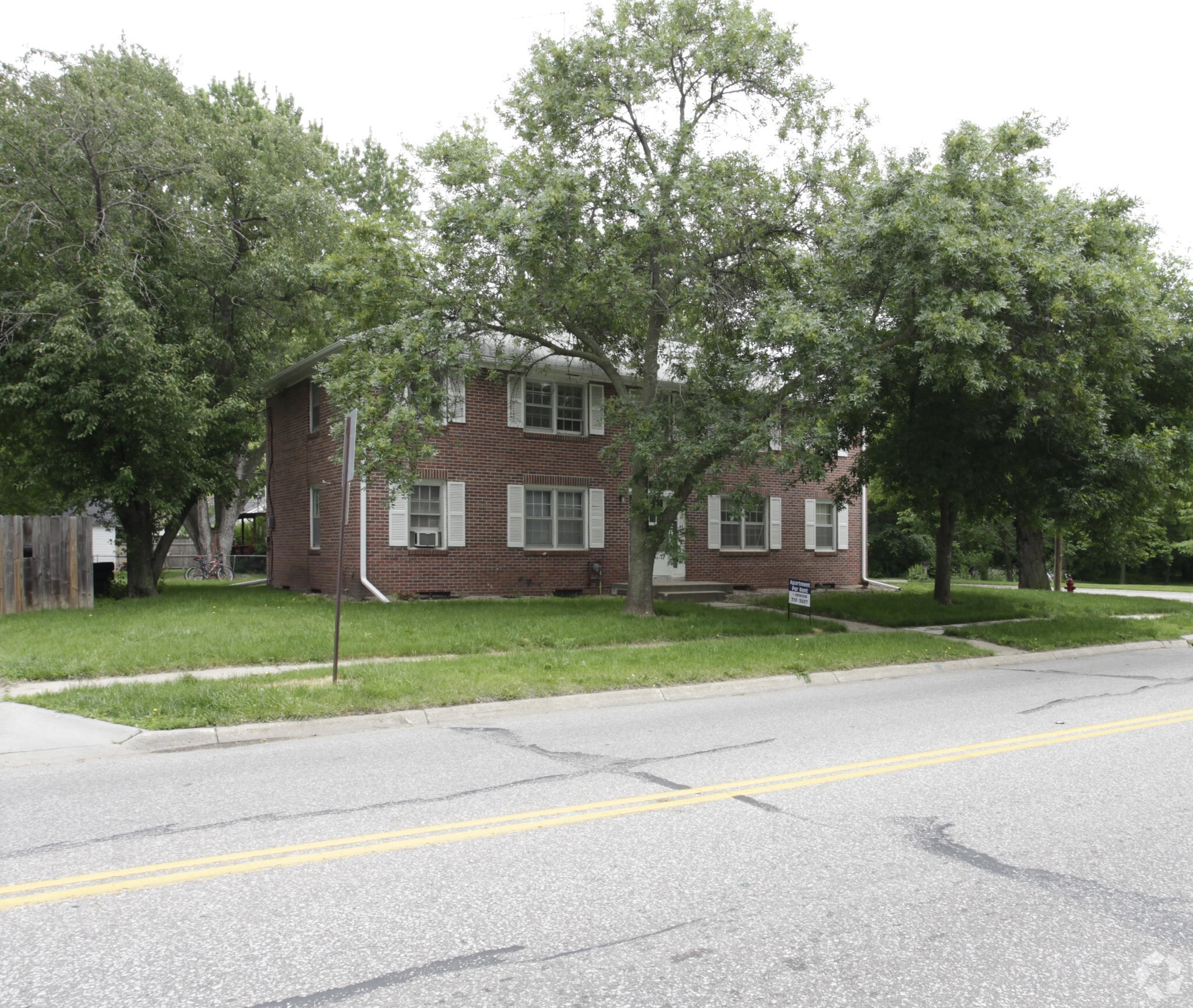 1940 S Cotner Blvd, Lincoln, NE for Sale