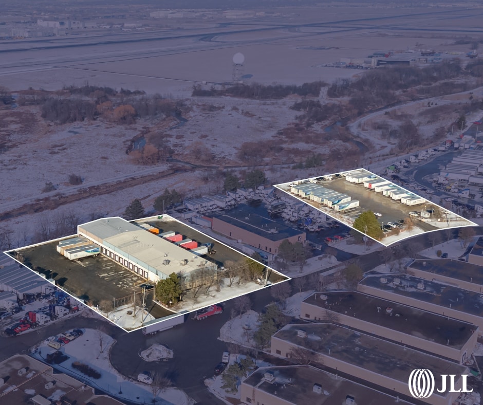 6445 Van Deemter Crt, Mississauga, ON for Rent