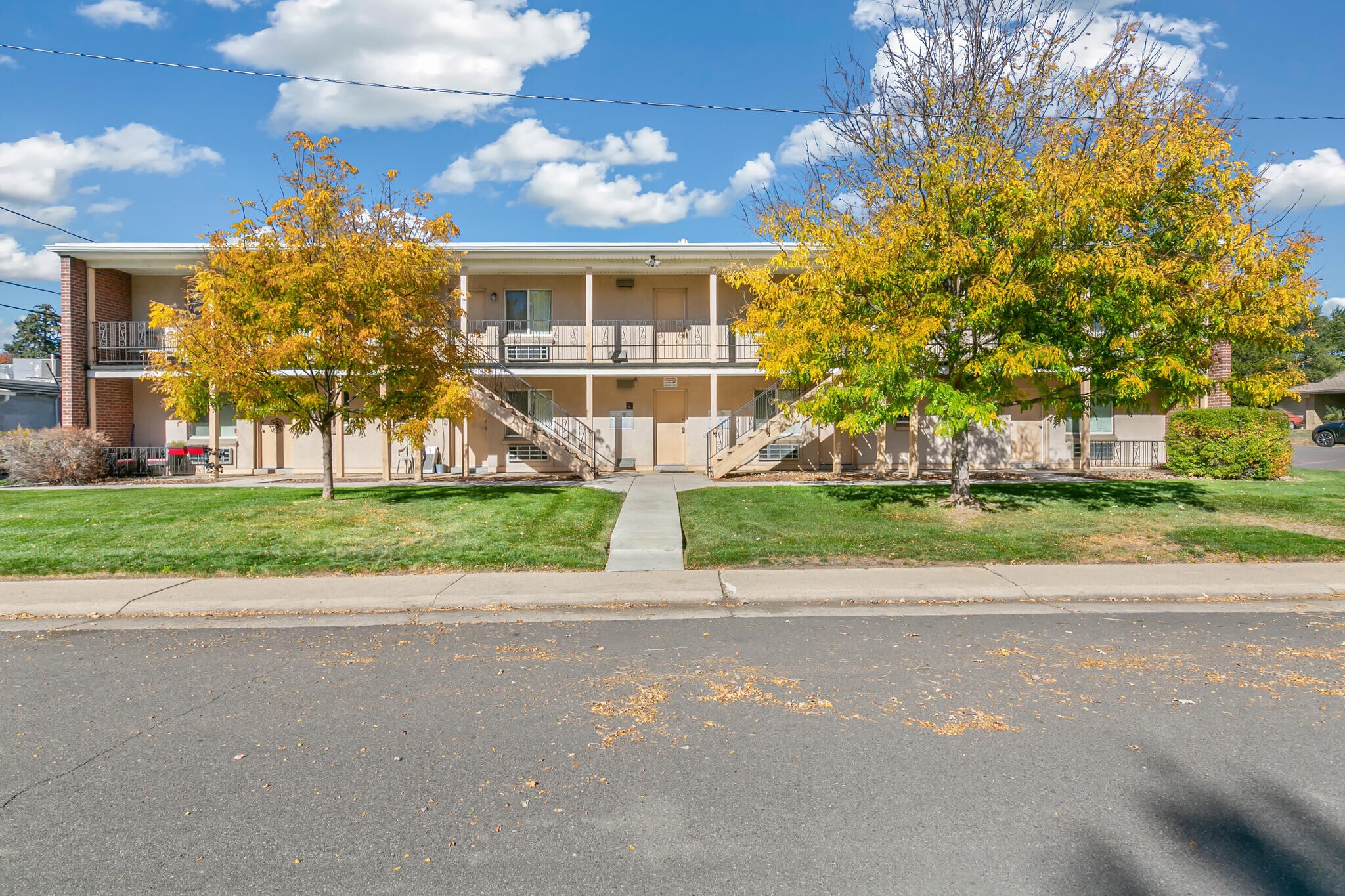 901 Jasmine St, Denver, CO for Sale