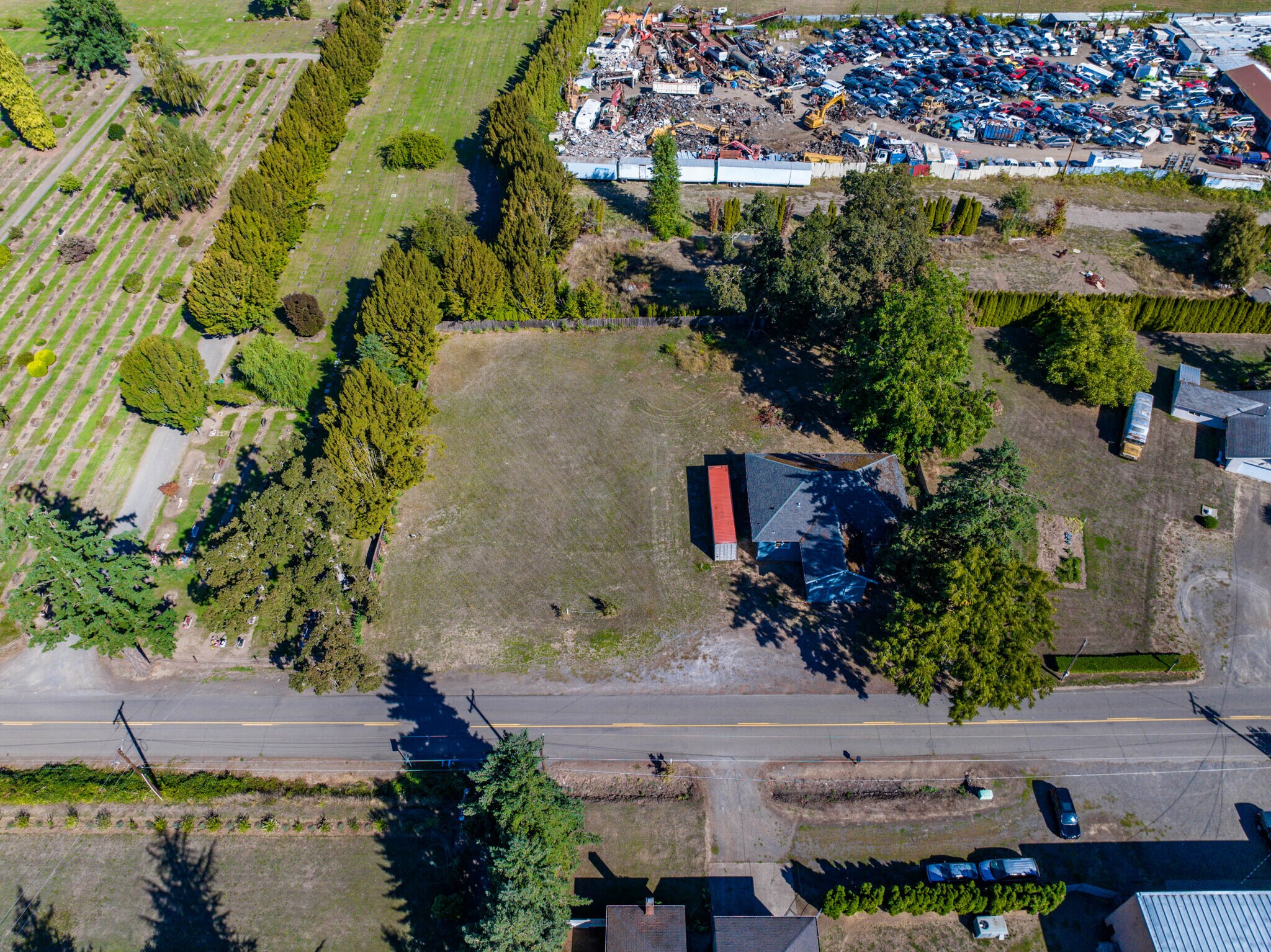 995 Belle Passi Rd, Woodburn, OR for Sale
