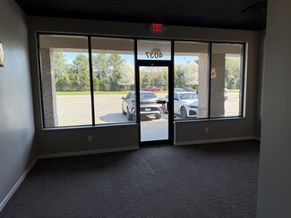 Fenton, MI Retail - 4009-4045 Owen Rd