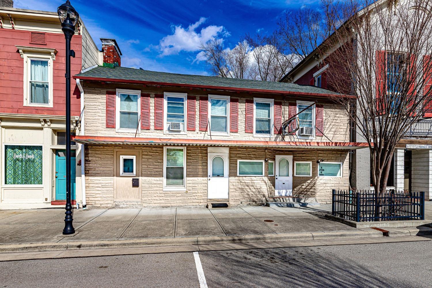 216 E Main St, Batavia, OH for Sale