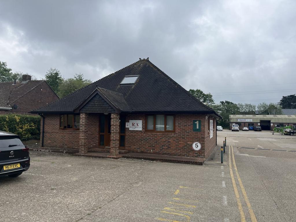 113 London Rd, Horndean, HAM for Rent