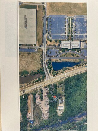 Vernon Hills, IL Commercial Land - 24857 Milwaukee Ave