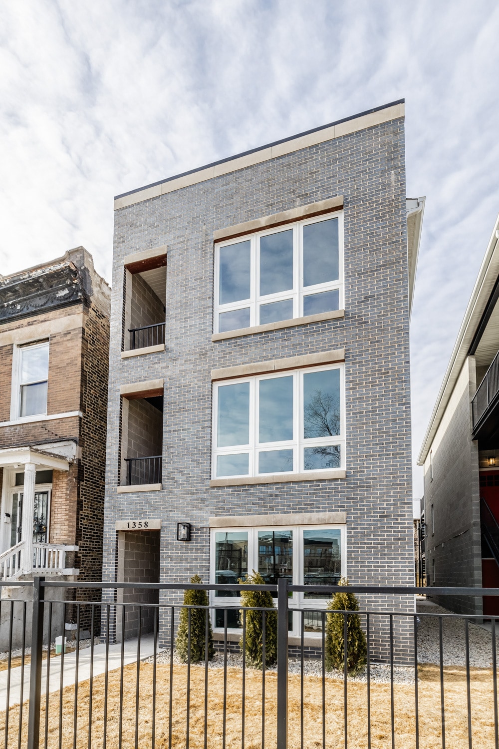 1230 S Fairfield Ave, Chicago, IL for Sale