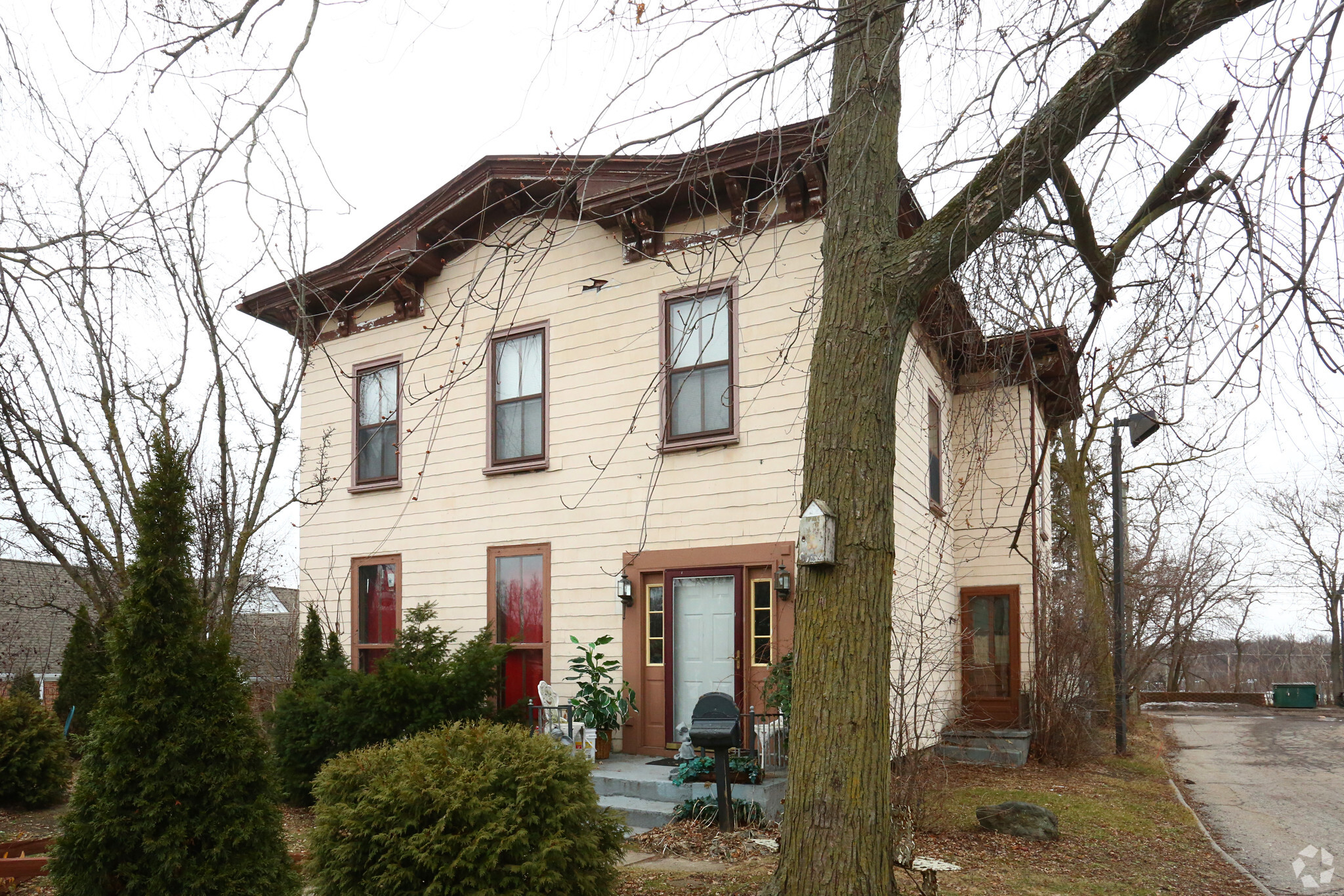 342 E Main St, Northville, MI for Rent