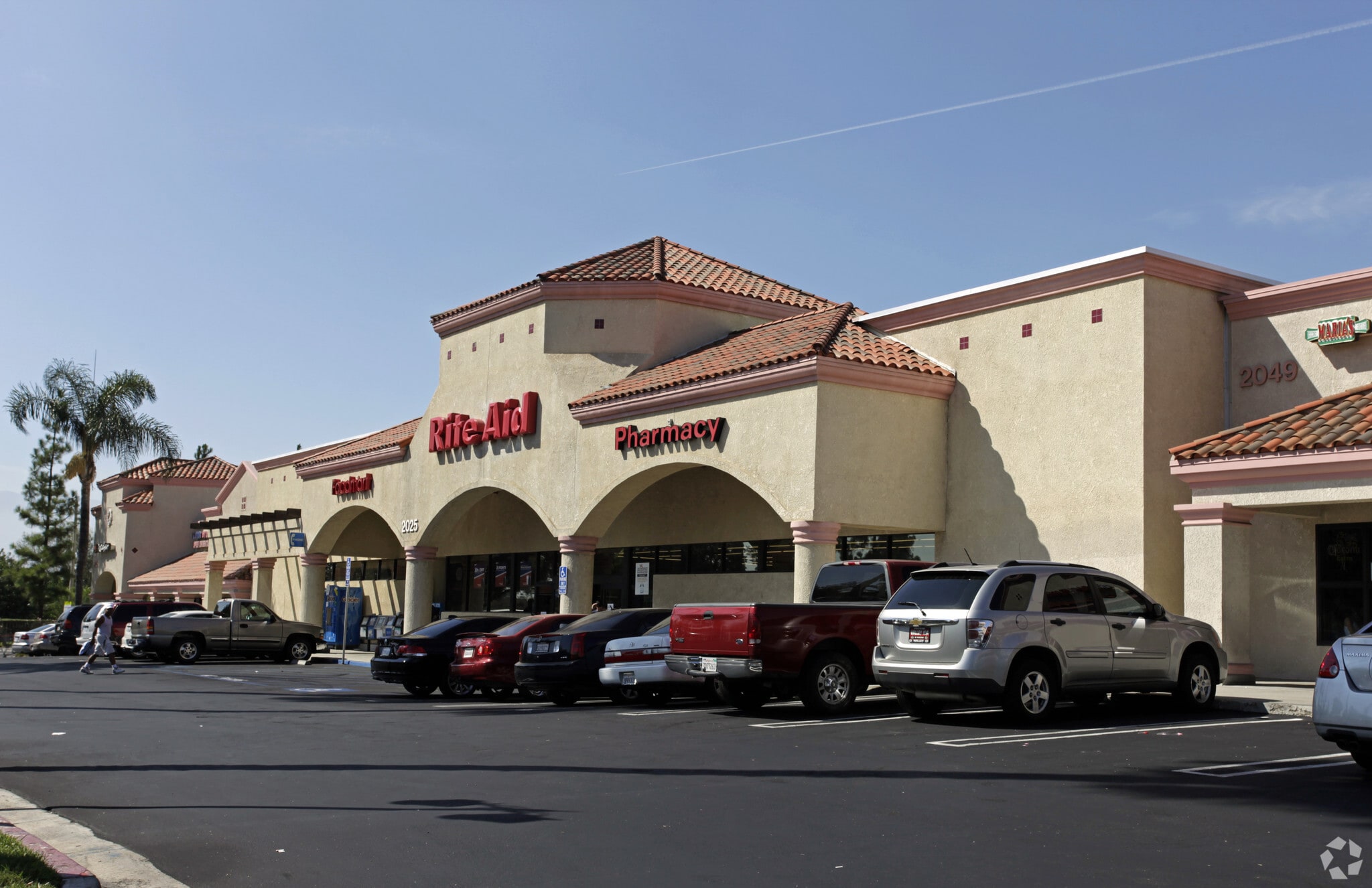 2025 E Washington St Colton, CA 92324 Retail Property for Lease on