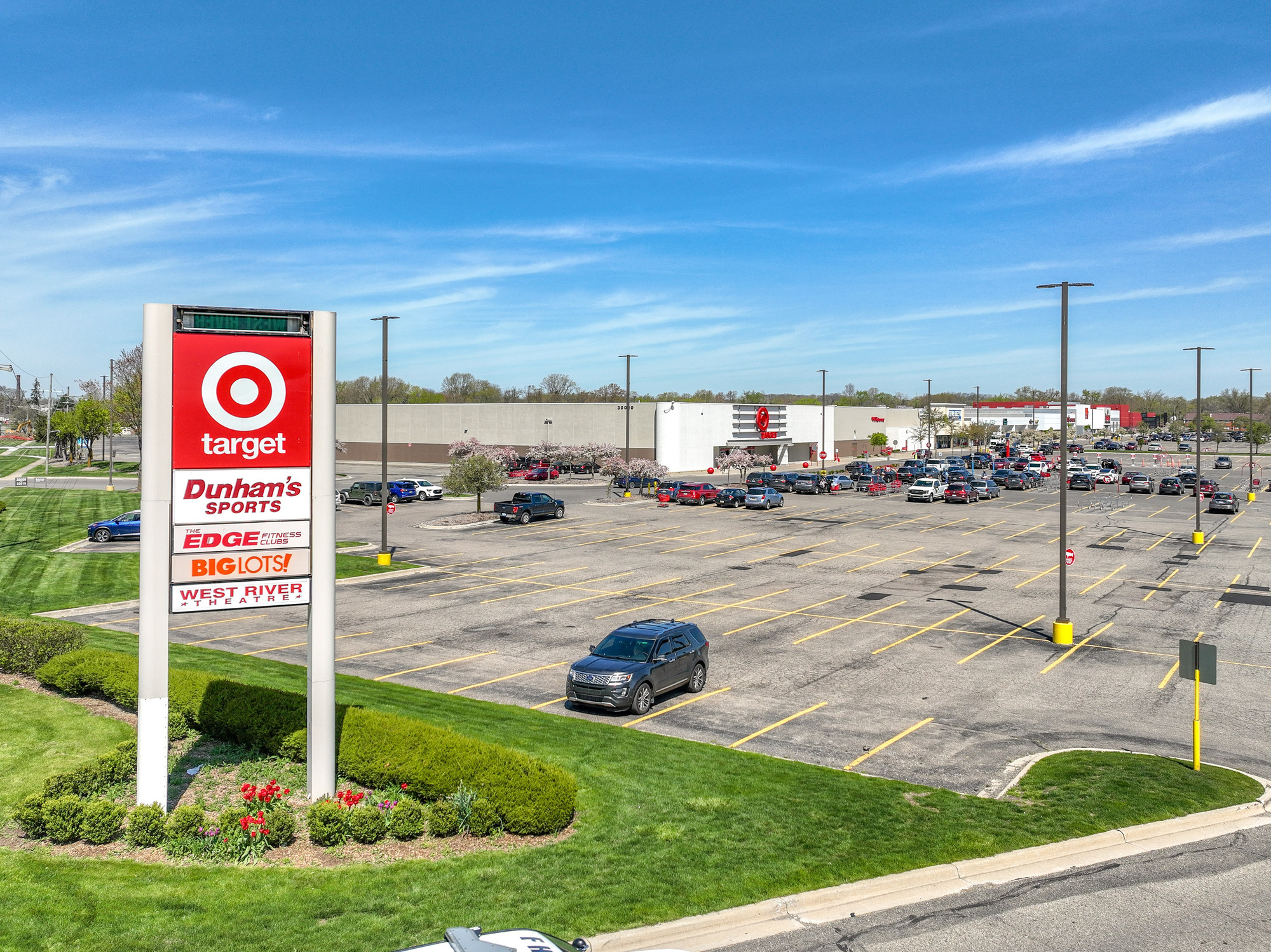 30000-30180 Grand River Ave, Farmington Hills, MI for Rent