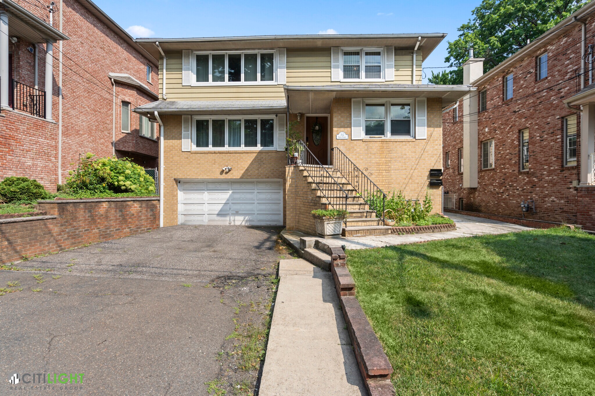 312 6th St, Palisades Park, NJ for Sale