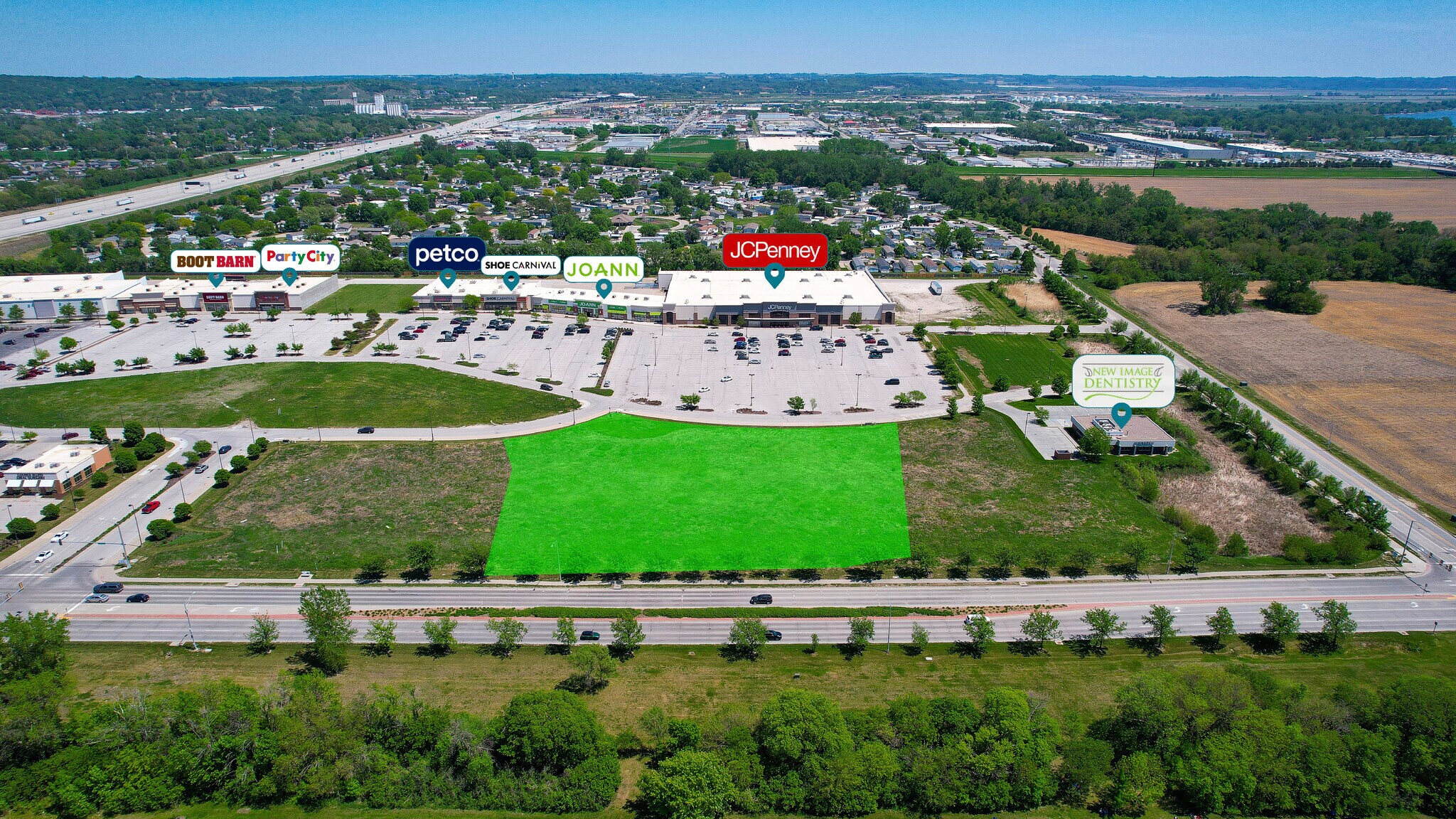 3333 Marketplace Dr, Council Bluffs, IA for Sale